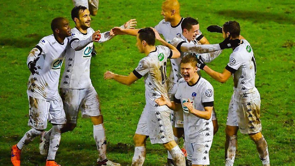 勾投篮技术 勾投篮技术