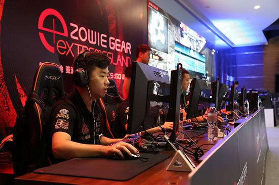 无论是业余 无论是业余