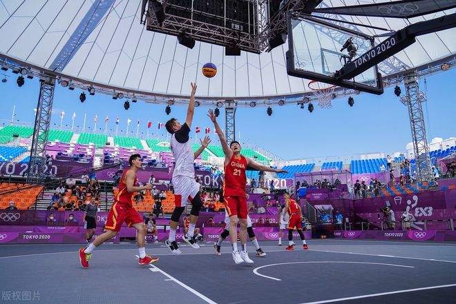 贵宾厅让位 贵宾厅让位