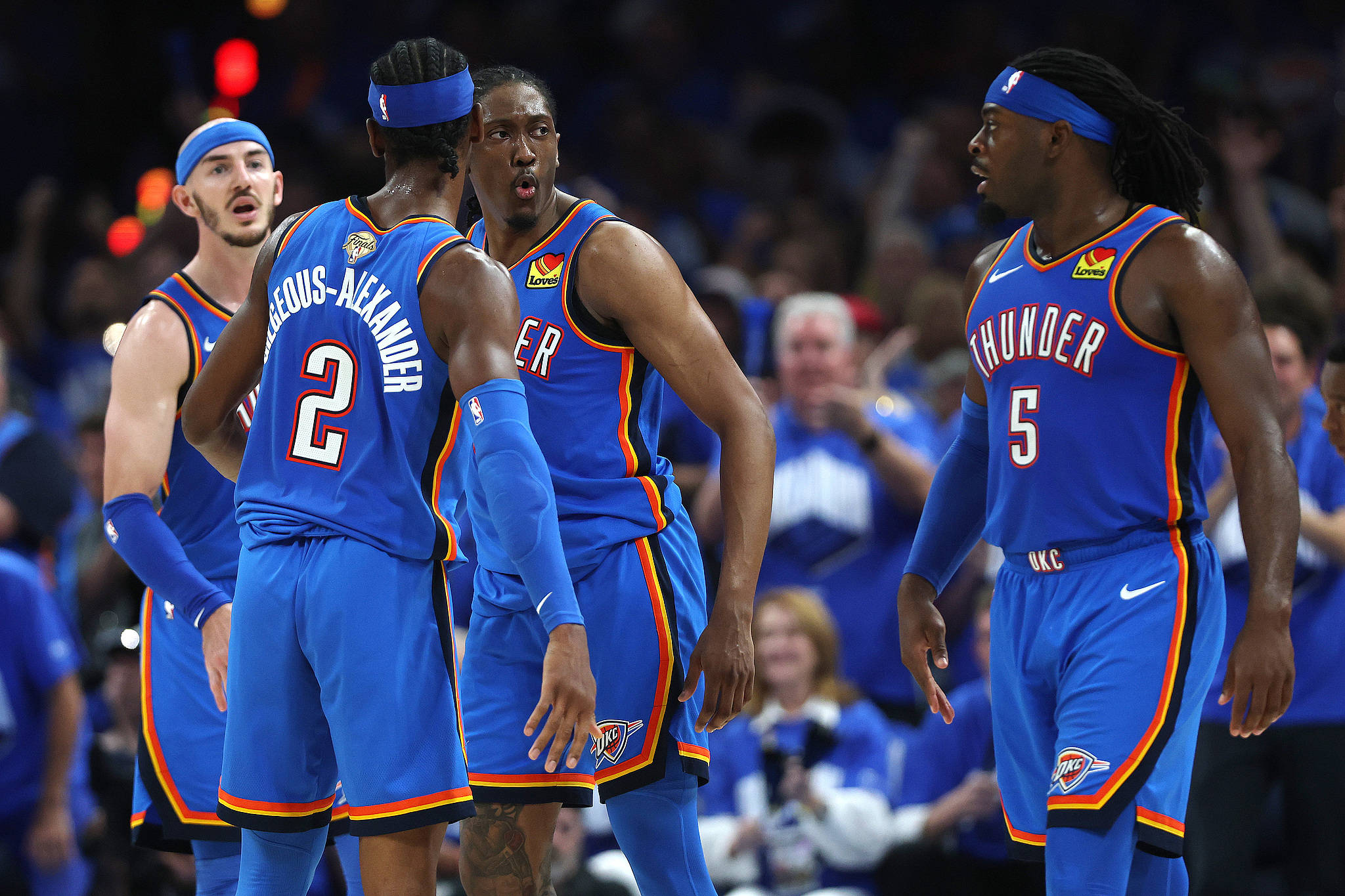 更替中维持 更替中维持